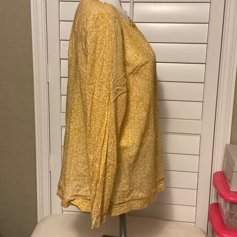 Talbots Yellow Floral Blouse - Picture 4 of 8